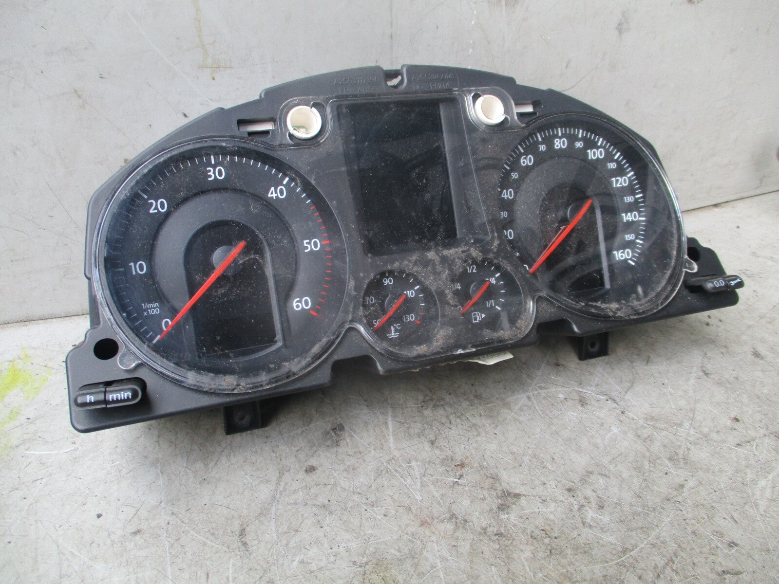VOLKSWAGEN PASSAT 2006 SPEEDOMETER INSTRUMENT CLUSTER 0032000