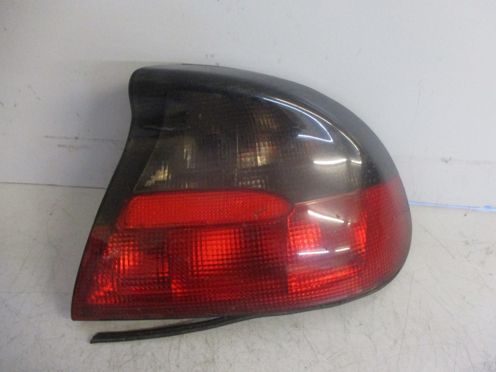 VAUXHALL TIGRA MK1 2000 OSR DRIVER SIDE REAR BRAKE TAIL LIGHT CLUSTER UNIT