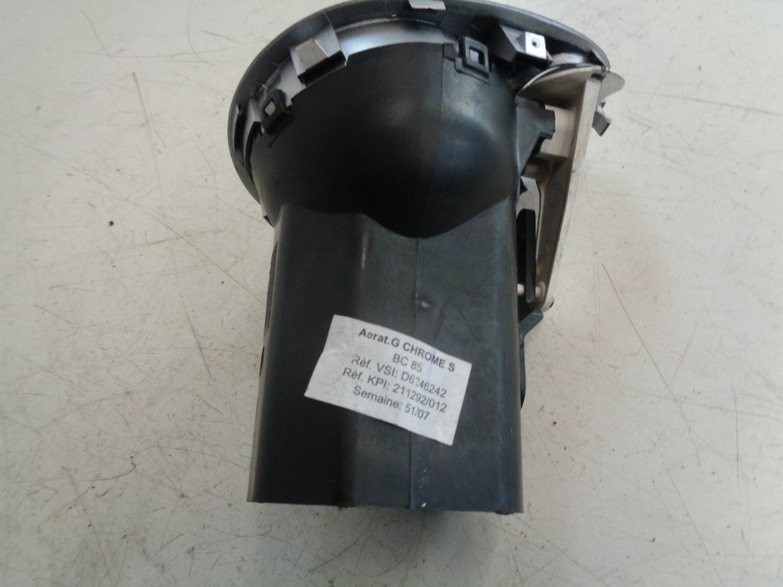 RENAULT CLIO MK3 2008 NS PASSENGER SIDE FRONT AIR VENT D6246242