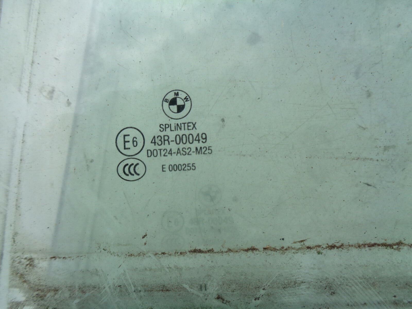 BMW 520D M SPORT TOURING E61 2005 NSR PASSENGER SIDE REAR WINDOW GLASS