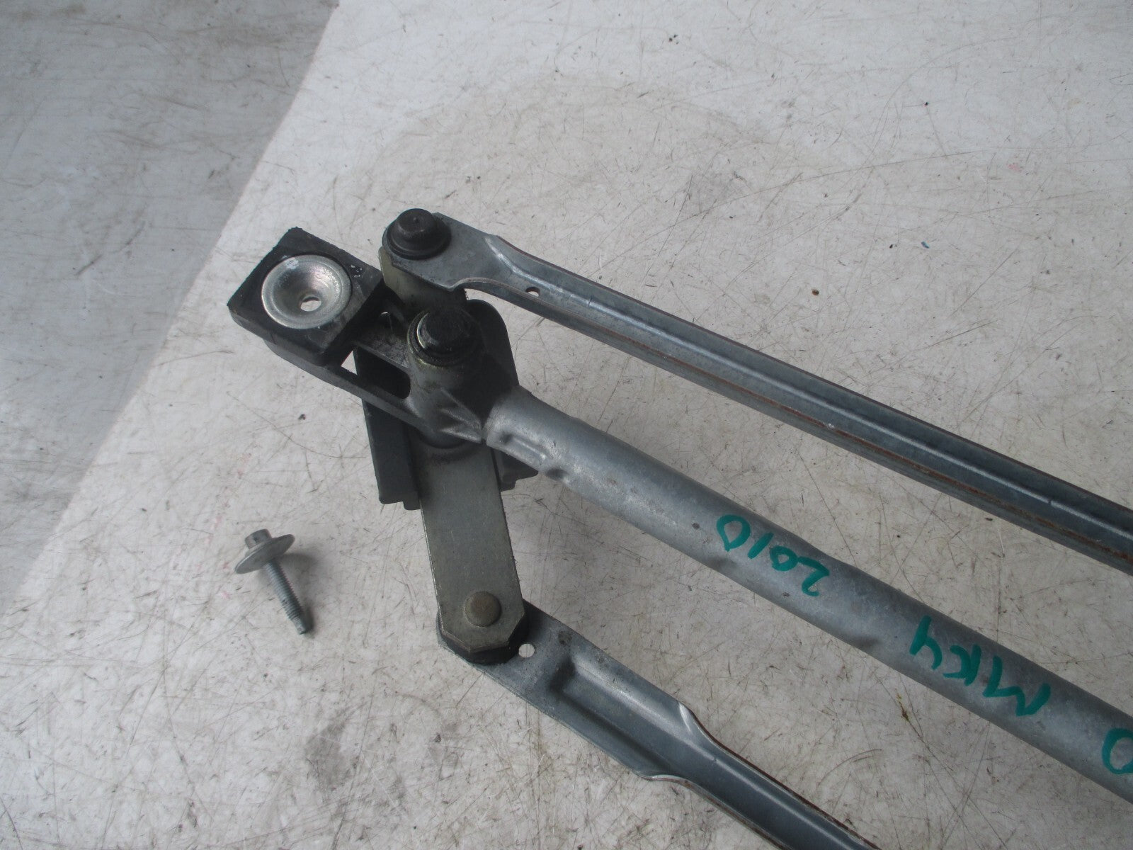 FORD MONDEO MK4 2010 FRONT WINDSCREEN WIPER MOTOR LINKAGE 7S71-17504-BD