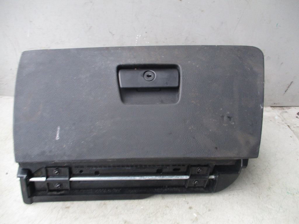 2007 BMW 3 SERIES E90 NSF PASSENGER SIDE STORAGE COMPARTMENT GLOVEBOX