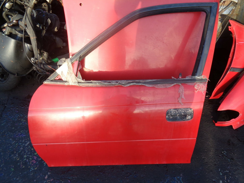 VAUXHALL ASTRA F MK3 5 DOOR NSF PASSENGER SIDE FRONT COMPLETE DOOR RED