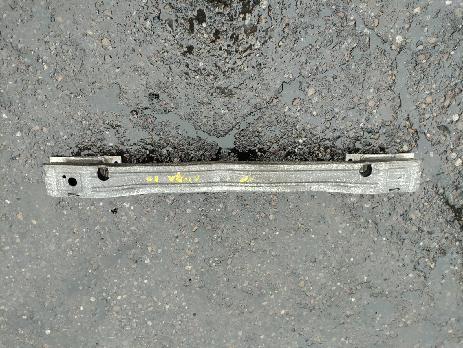 2010 VAUXHALL ASTRA J HATCHBACK MK6 REAR BUMPER REINFORCEMENT CRASH BAR