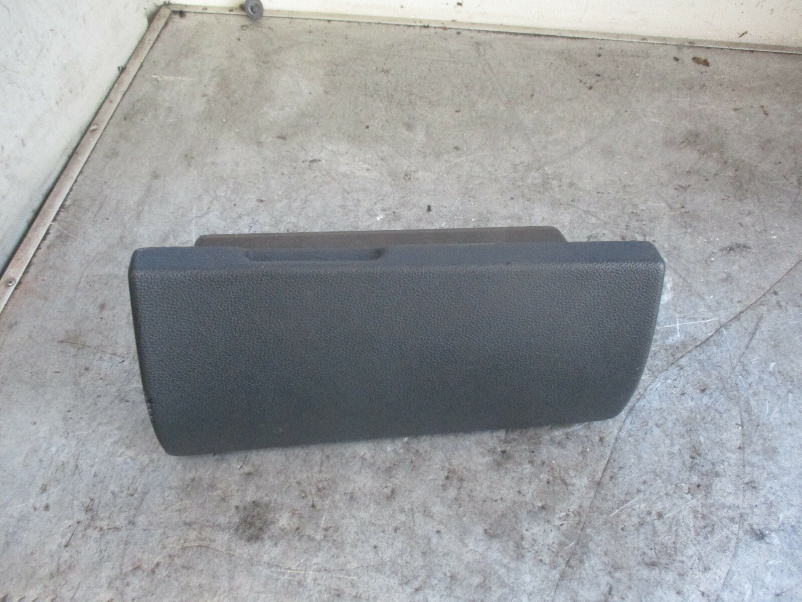 SKODA FABIA 5J MK2 GLOVE BOX COMPARTMENT 5J2857096B