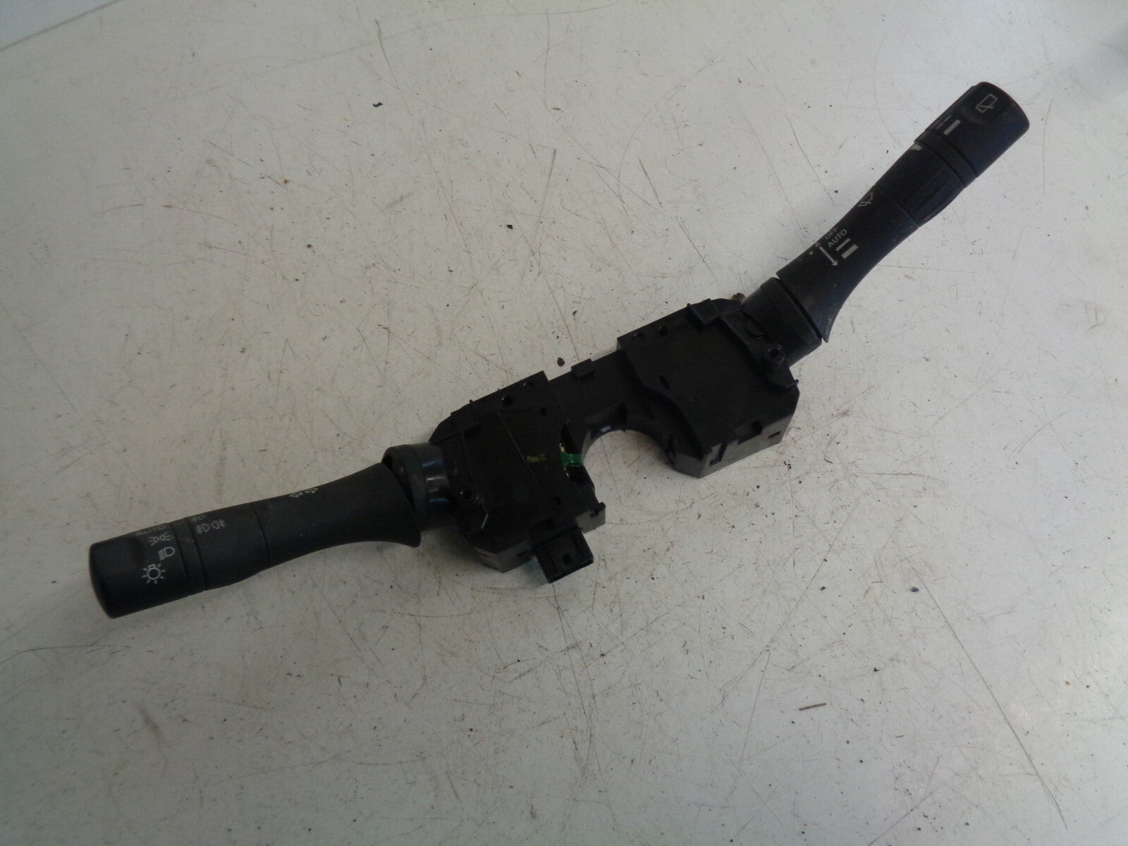 NISSAN MICRA COMBINATION SWITCH STALKS INDICATOR LIGHTS WIPER STALKS