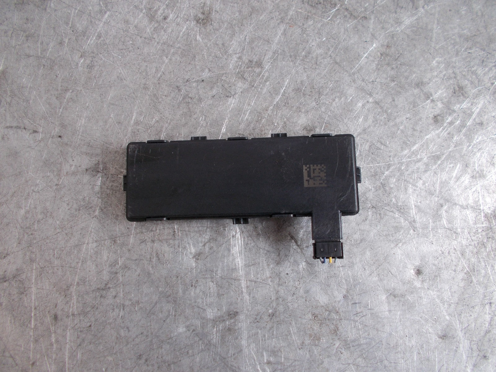 VAUXHALL INSIGNIA FACELIFT RECEIVER CONTROL MODULE 13583333