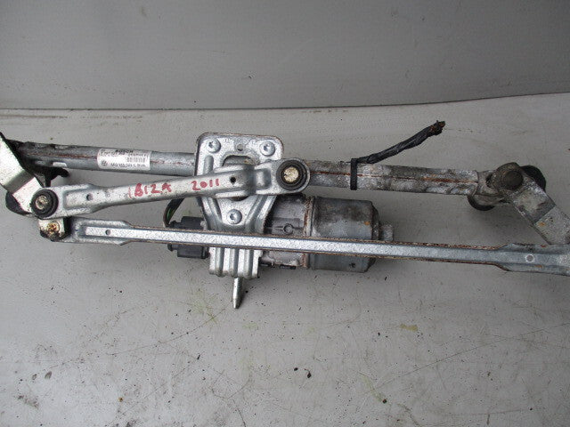 SEAT IBIZA 2011 FRONT WIPER MOTOR WITH LINKAGES 6R2955119A
