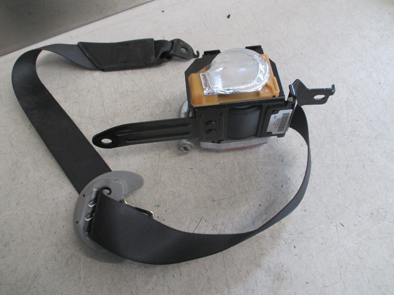 HONDA CIVIC MK9 2013 5 DOOR NSF PASSENGER FRONT SEAT BELT 81850TV1E010M4