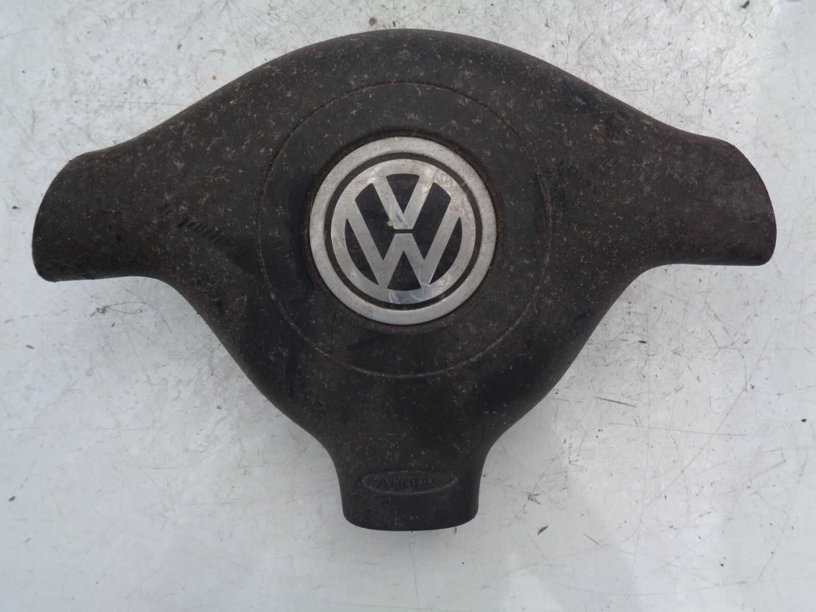 VW VOLKSWAGEN GOLG MK4 DRIVERS STEERING WHEEL AIRBAG 3B0880201AC