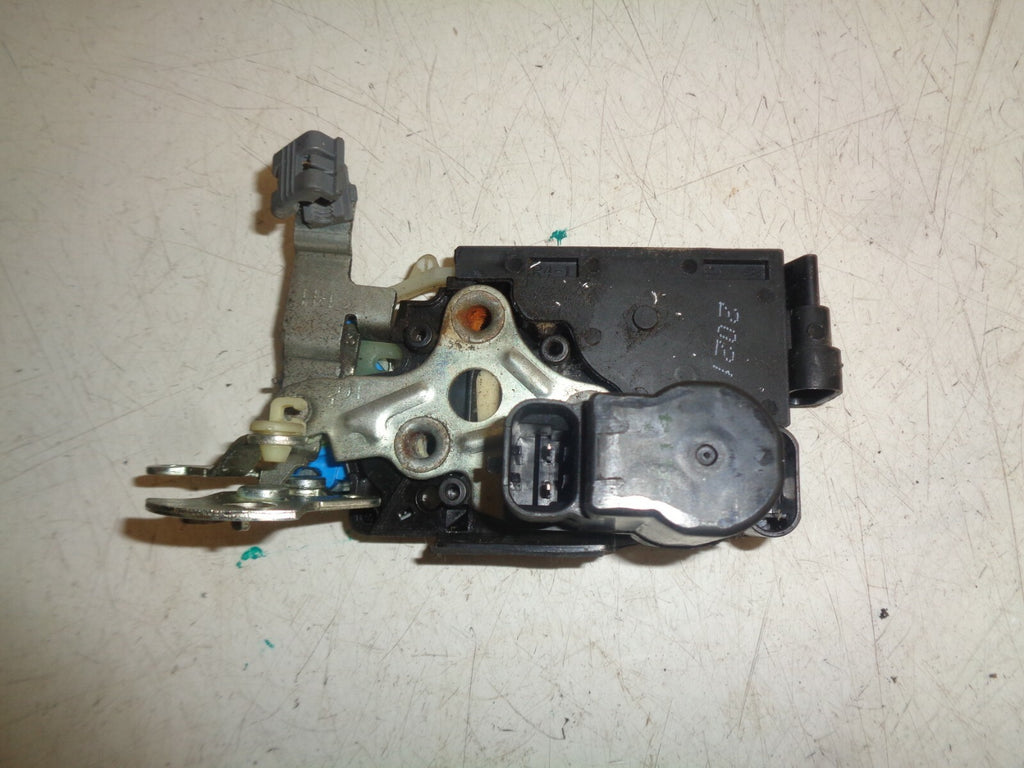 VAUXHALL VIVA 2016 OSF DRIVER SIDE FRONT DOOR LOCK MECHANISM