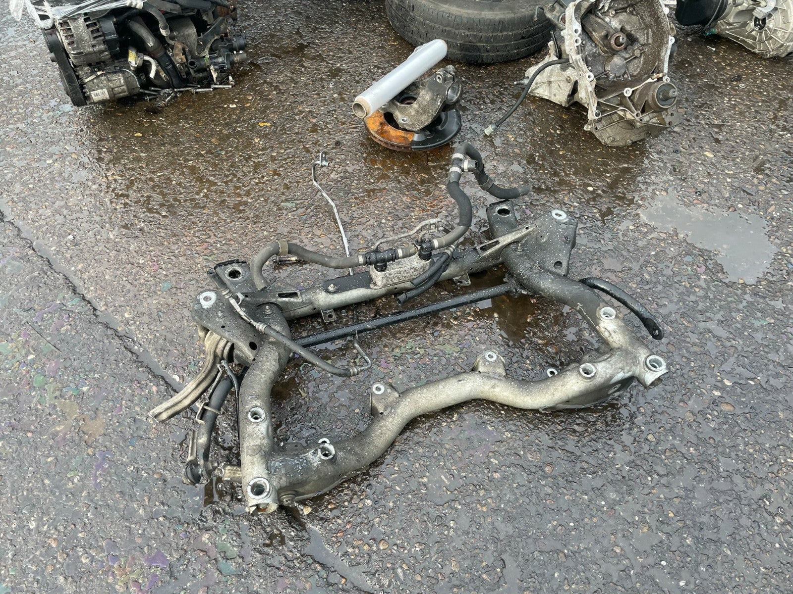 2014 MERCEDES C CLASS W204 C220 2.1 DIESEL FRONT SUBFRAME SUB FRAME