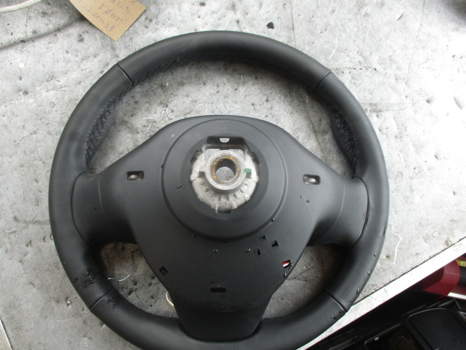 RENAULT CLIO X98 (MK4) LEATHER STEERING WHEEL 484005241R