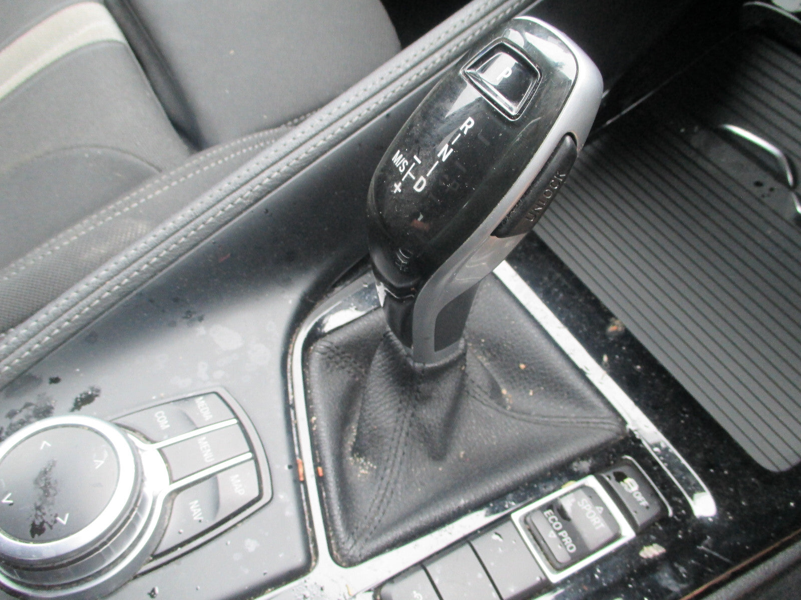 BMW X1 2018 F48 AUTOMATIC GEARSTICK GEARSHIFTER SELECTOR