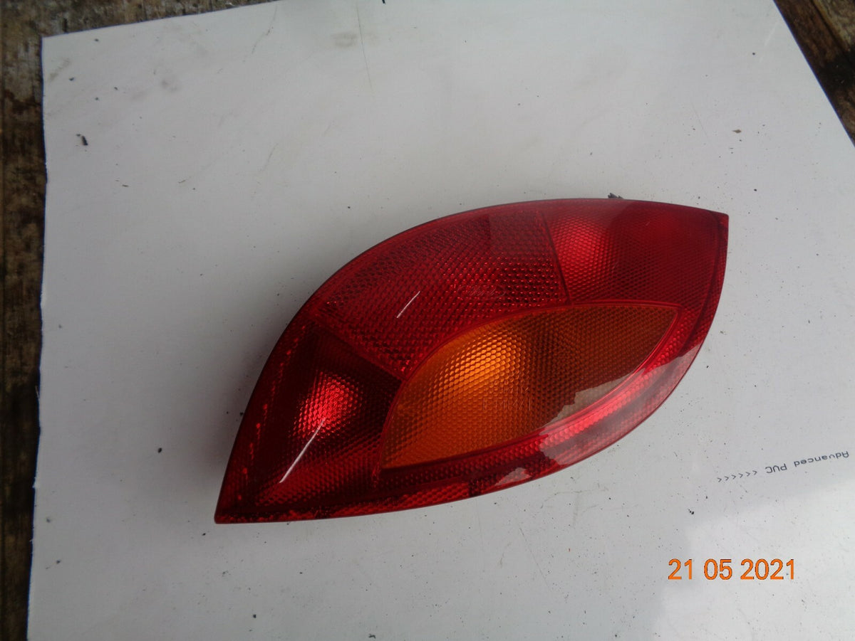 FORD KA MK1 2004 OSR DRIVER SIDE REAR BRAKE TAIL LIGHT CLUSTER ASSEMBLY UNIT