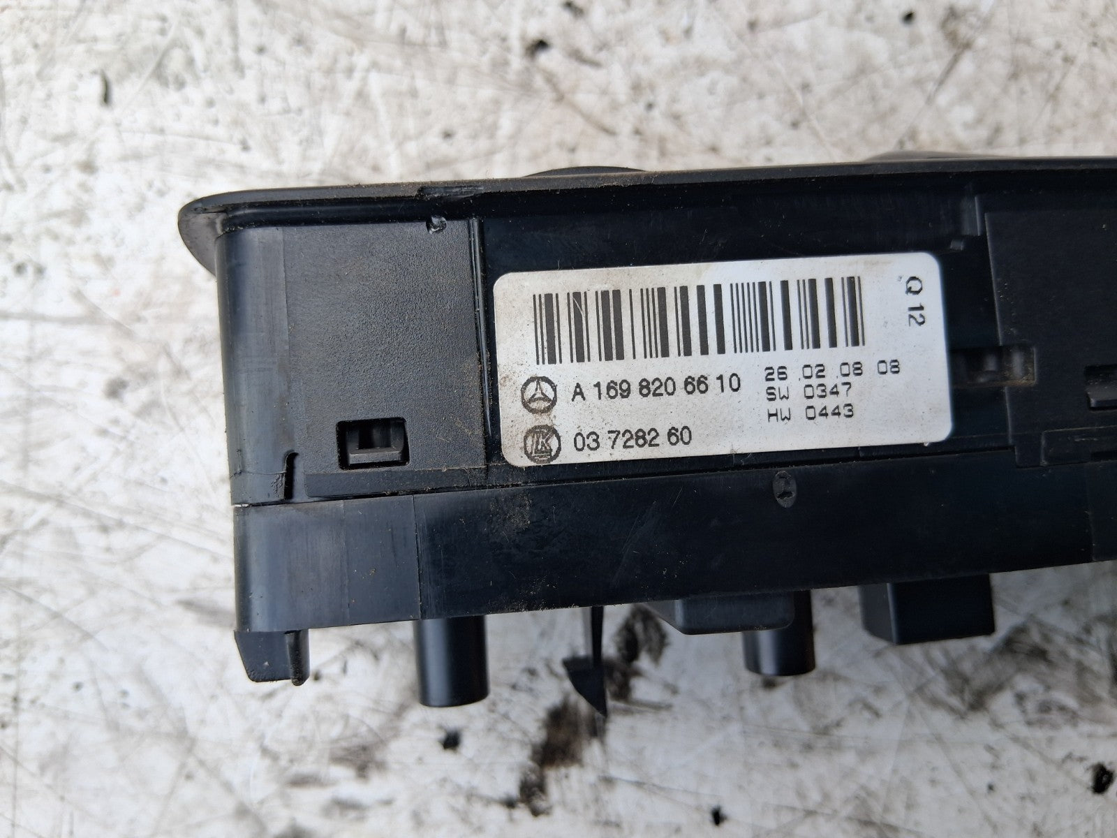 2008 MERCEDES B CLASS W245 OSF DRIVER SIDE FRONT RIGHT WINDOW SWITCH A1698206610