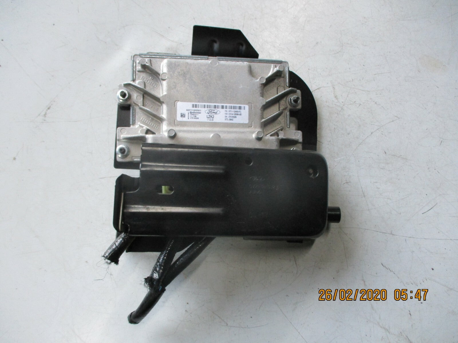 FORD B MAX 1.6 PETROL 2017 ENGINE CONTROL ECU MODULE UNIT HY11-12A650-FC LZK2