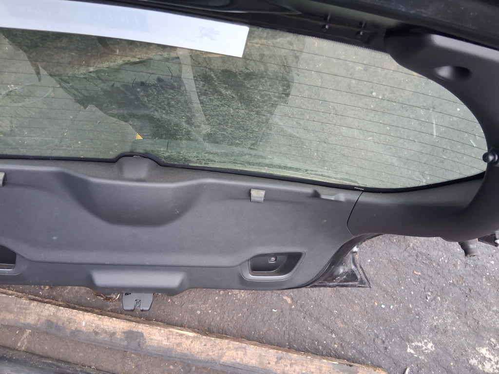 2014 PEUGEOT 208 COMPLETE REAR BOOTLID TAILGATE PEARL BLACK KTV