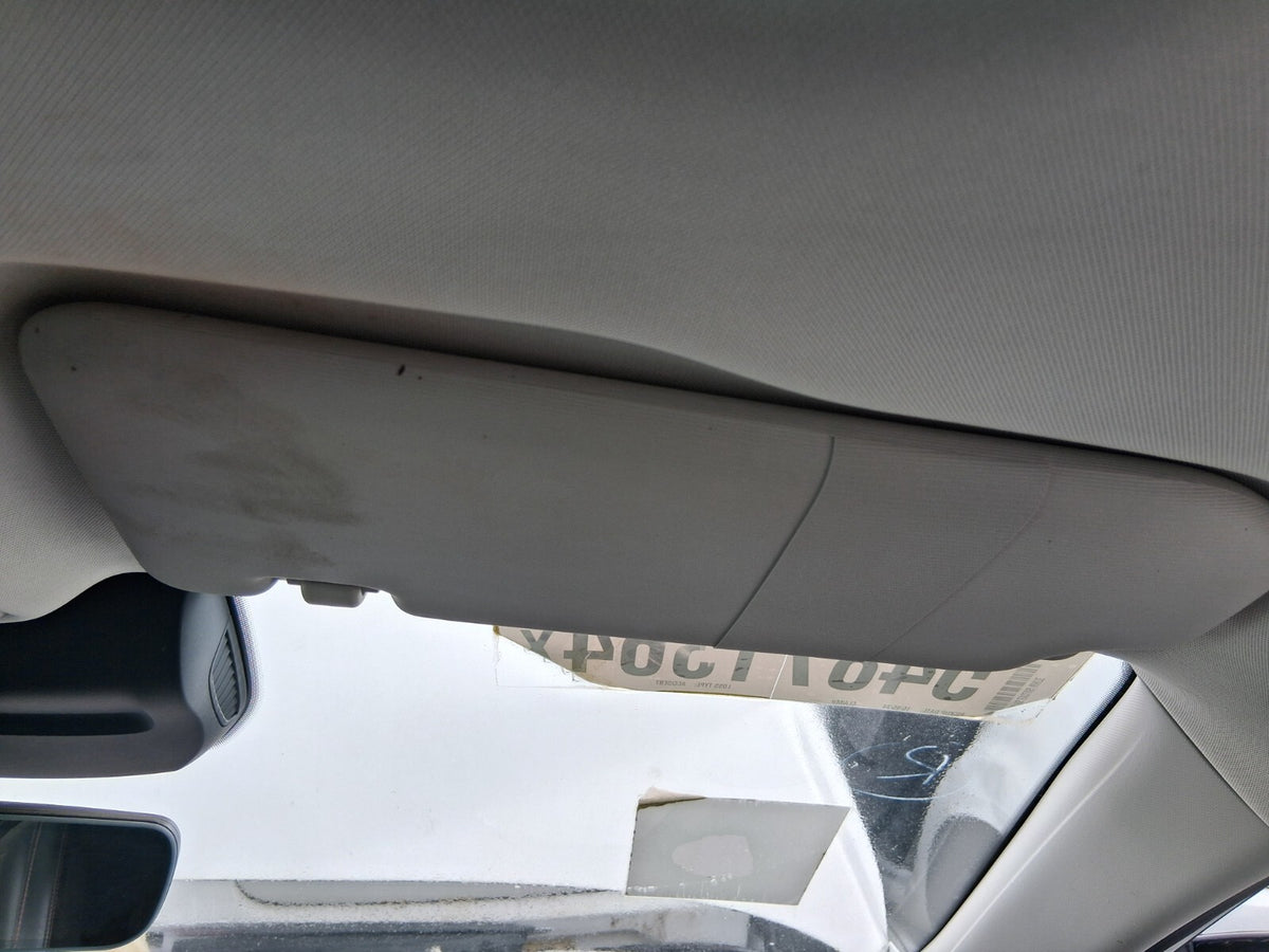 2022 MG HS EXCLUSIVE OS DRIVER SIDE FRONT INTERIOR SUN VISOR SHADE