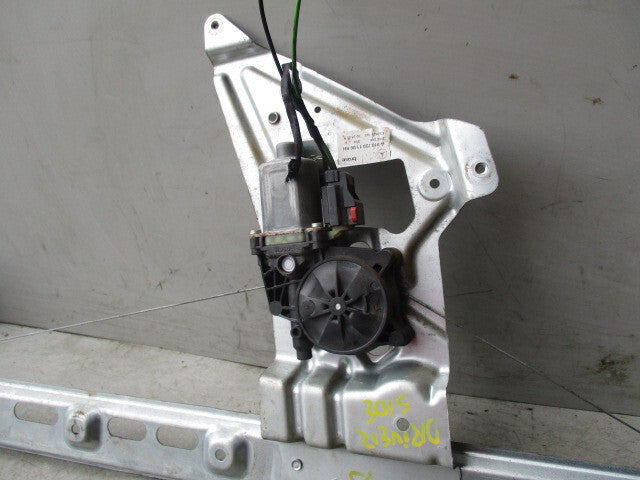 2020 MERCEDES BENZ SPRINTER W907 DRIVER SIDE FRONT WINDOW REGULATOR A9107201100