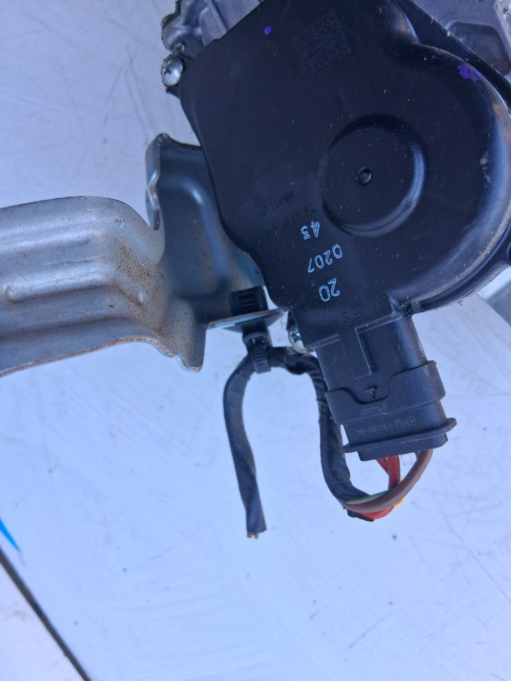 MINI CLUBMAN 2020 09 FRONT WIPER MOTOR AND LINKAGE 7380750