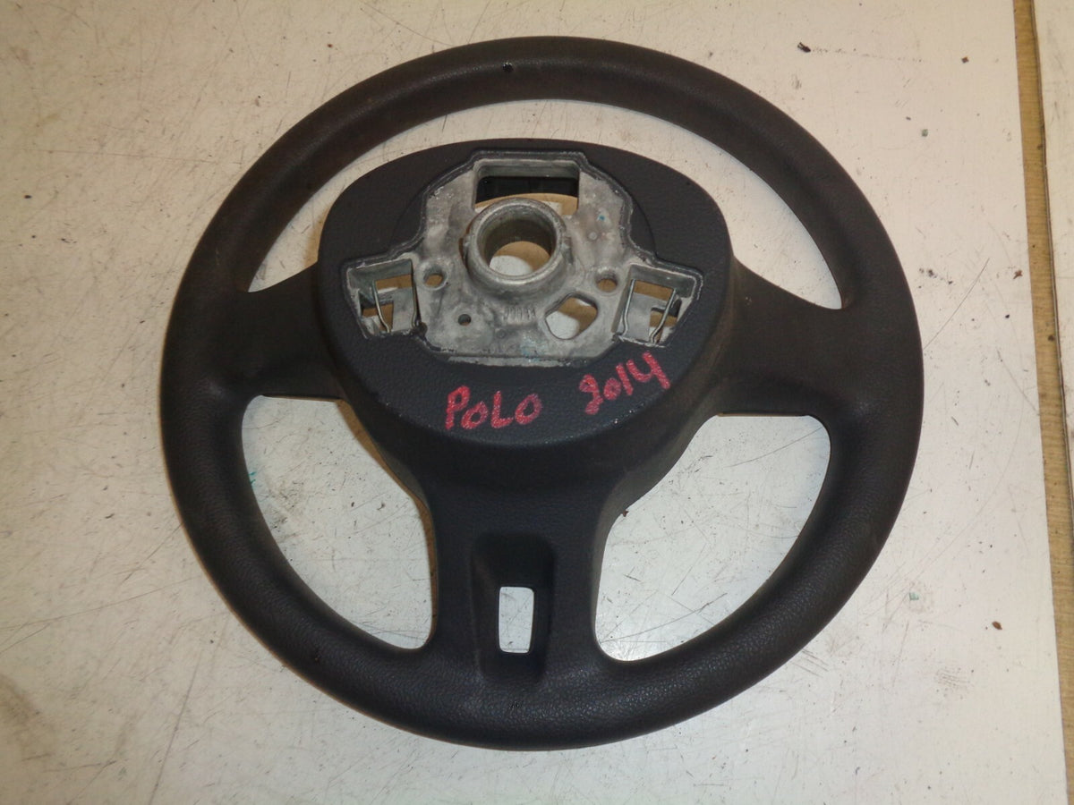 VW VOLKSWAGEN POLO 2014 6R 1.2 PETROL 3 SPOKE STEERING WHEEL 6R04190910