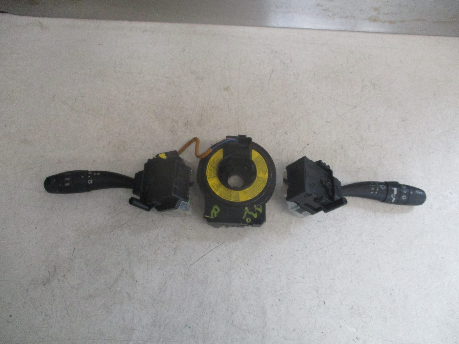 HYUNDAI I30 MK1 2009 WIPER INDICATOR STALK SWITCH SQUIB