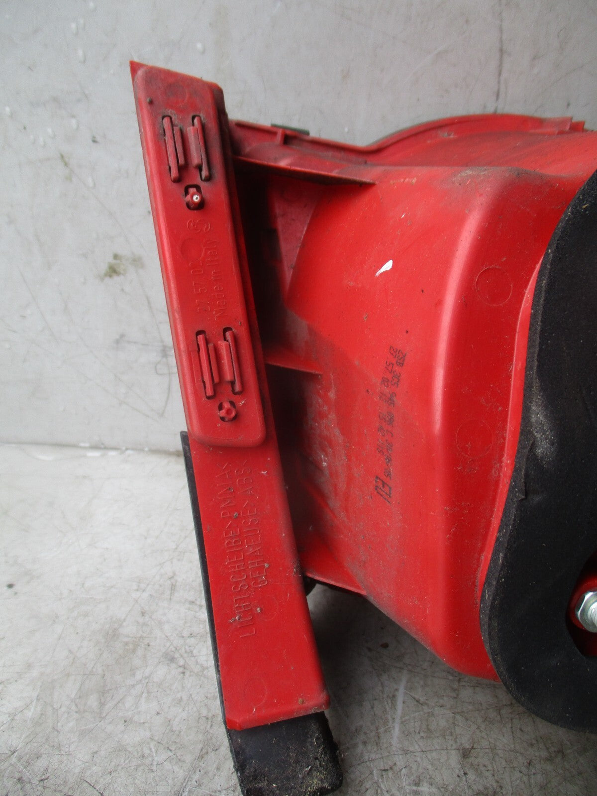 VOLKSWAGEN PASSAT 2006 OSR DRIVER SIDE REAR TAIL LIGHT