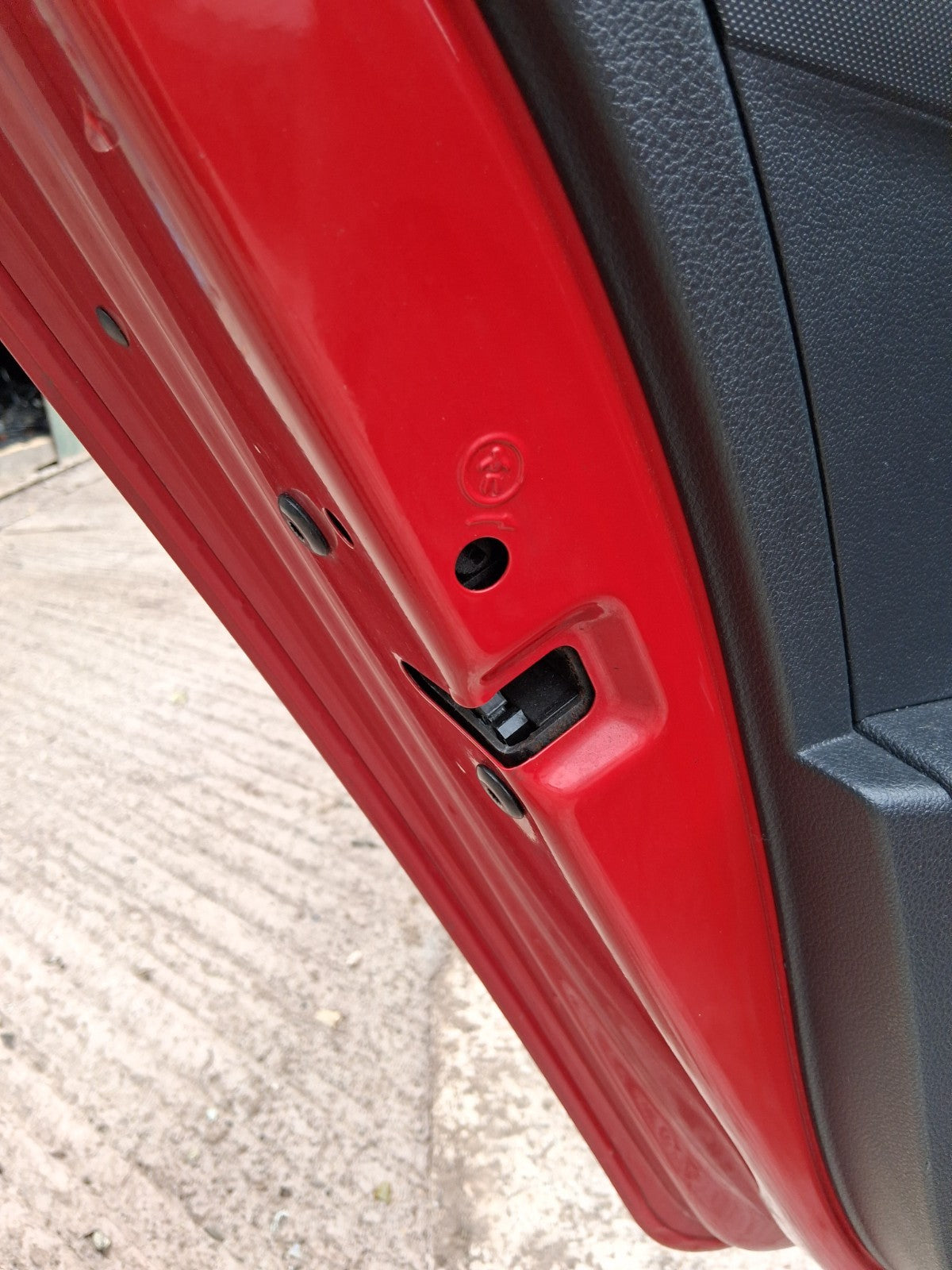 2019 SKODA FABIA MK3 NJ HATCHBACK NSR PASSENGER SIDE REAR DOOR LOCK MECHANISM