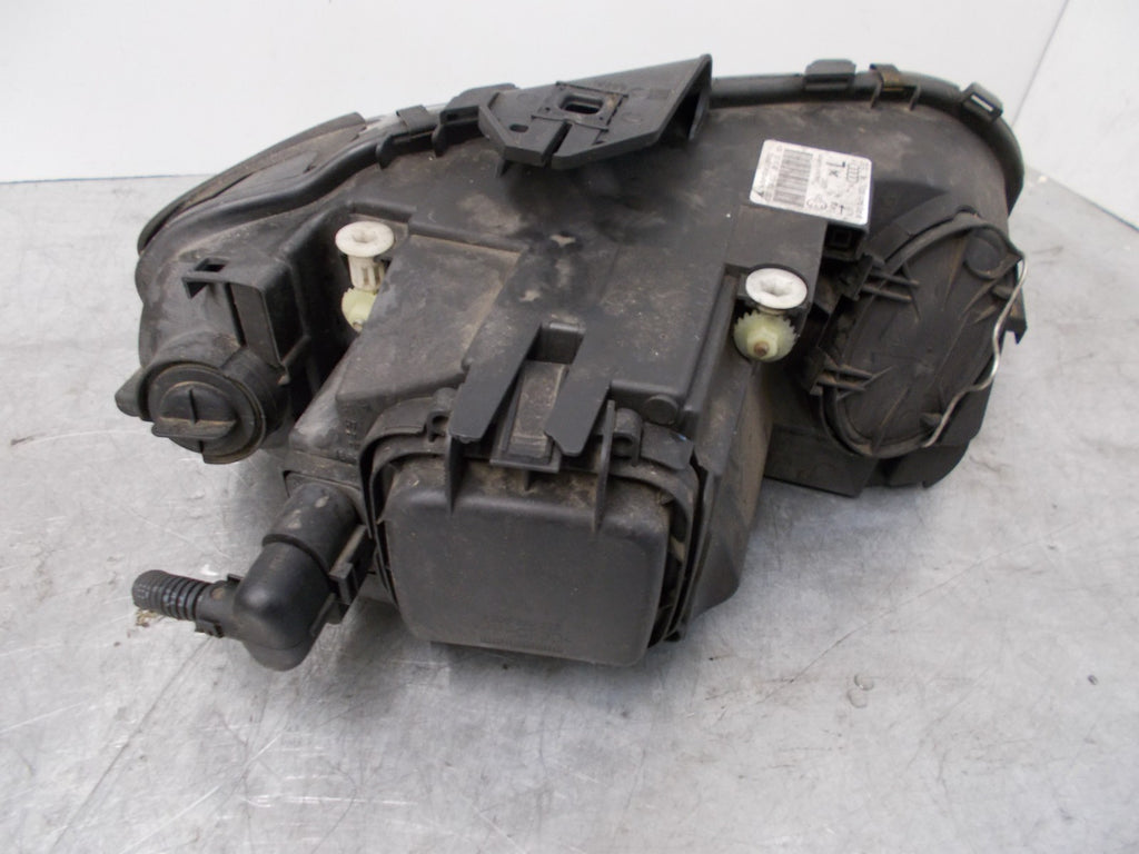 2005 AUDI A3 8P (MK2) NS PASSENGER SIDE HEADLIGHT ASSEMBLY 8P0941003L
