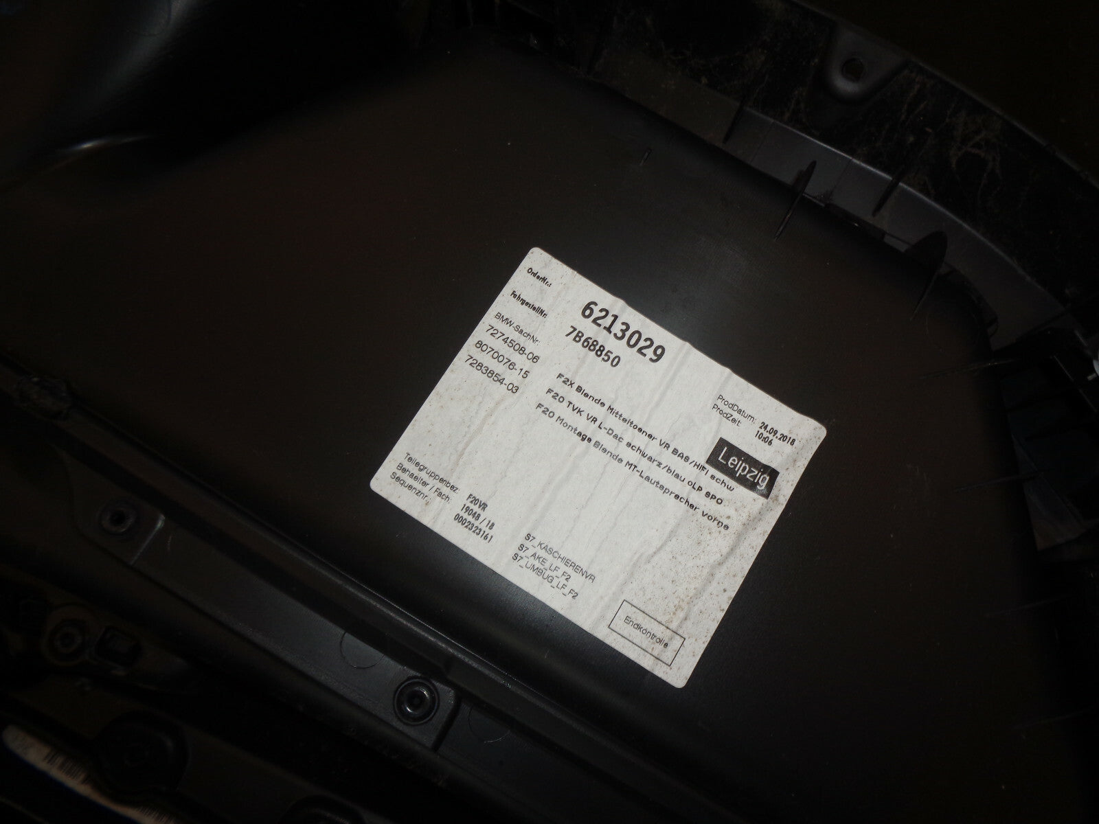 BMW 1 SERIES F20 2019 OSF DRIVER SIDE FRONT DOOR CARD PANEL 7240404