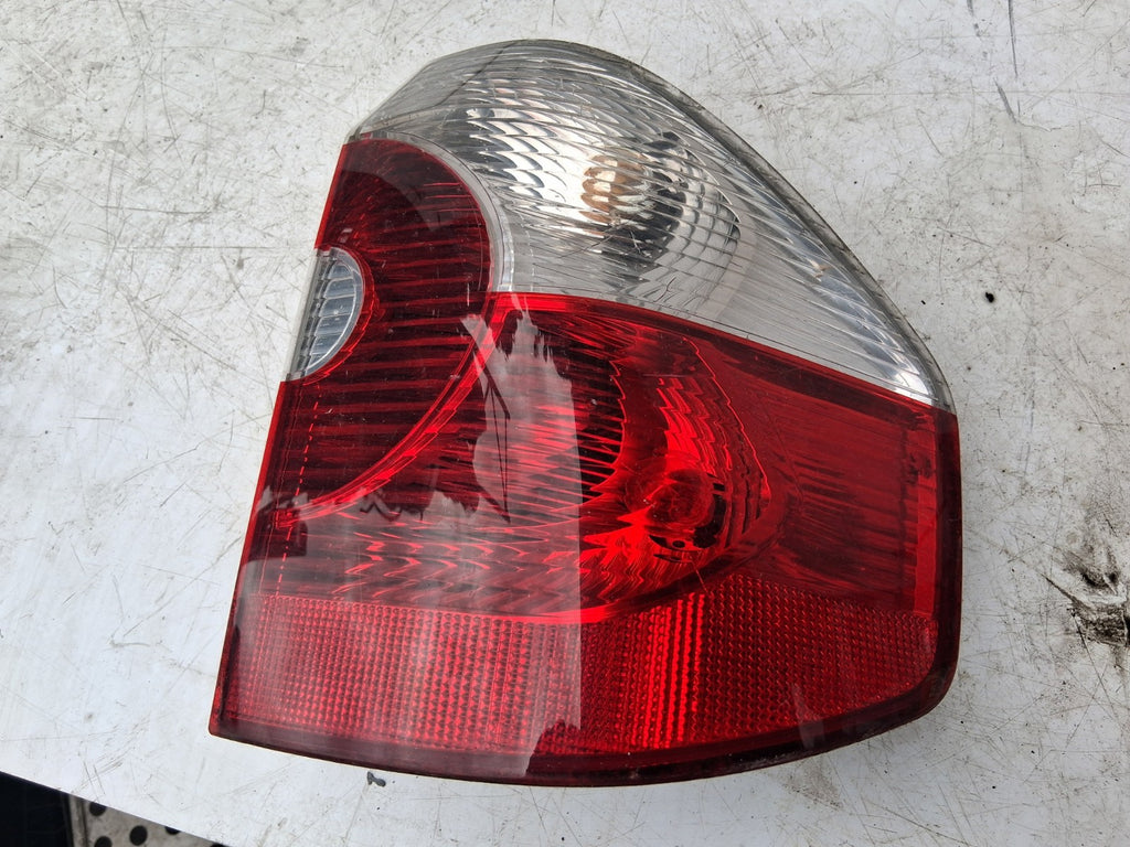 2004 BMW X3 E83 OSR DRIVER SIDE REAR TAIL LIGHT LAMP 3414400