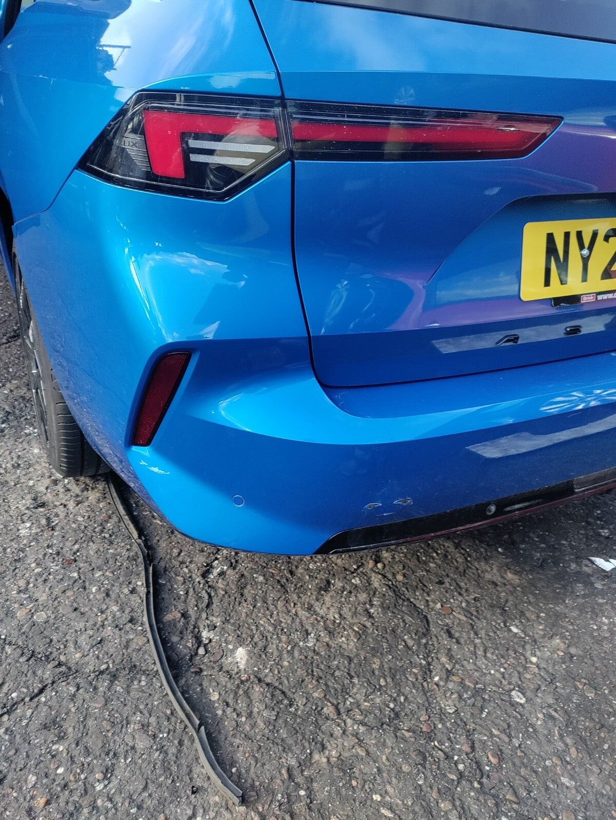 2024 VAUXHALL ASTRA L ESTATE REAR COMPLETE BUMPER COBALT BLUE METALLIC ESM