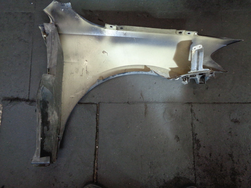 VW VOLKSWAGEN GOLF MK7 2015 PASSENGER SIDE FRONT WING PANEL BLACK SCRATCHED