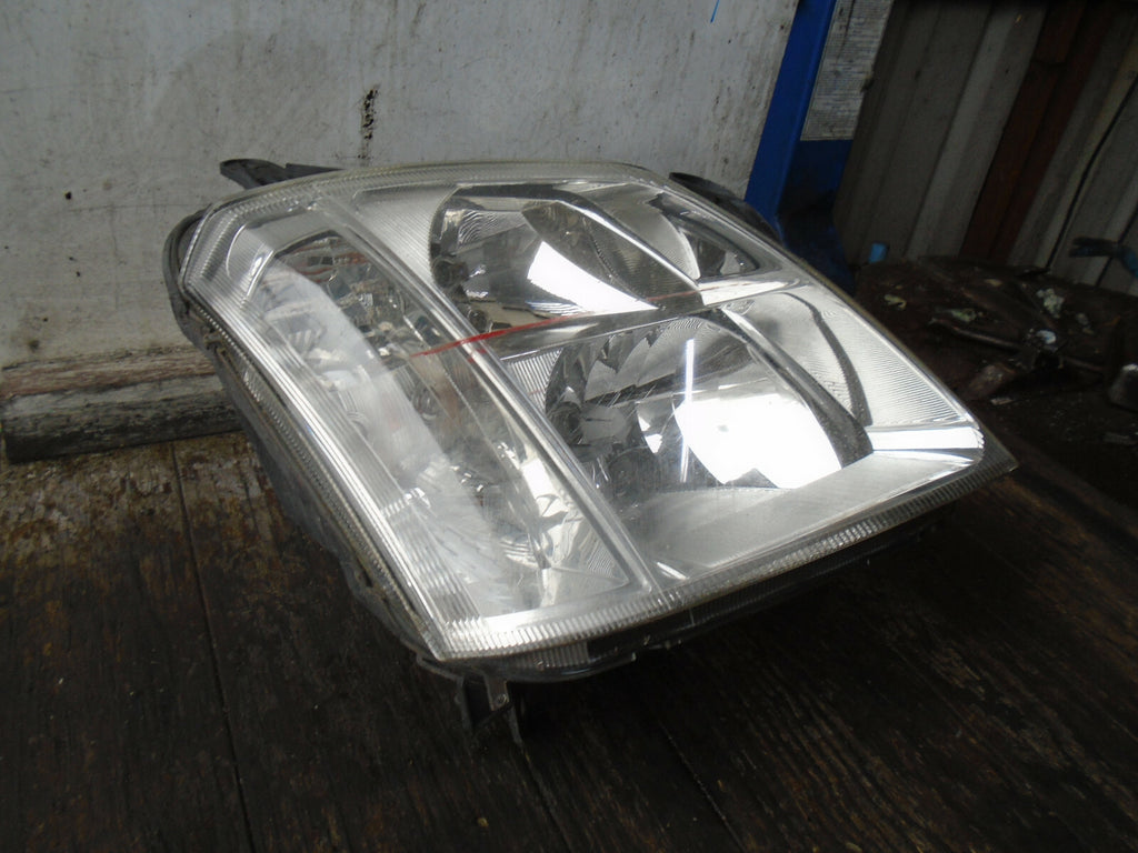 VAUXHALL MERIVA A 2005 OSF DRIVER SIDE FRONT HEDALIGHT HEADLAMP 93294338