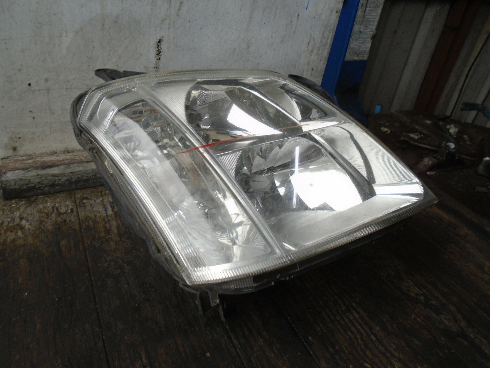VAUXHALL MERIVA A 2005 OSF DRIVER SIDE FRONT HEDALIGHT HEADLAMP 93294338
