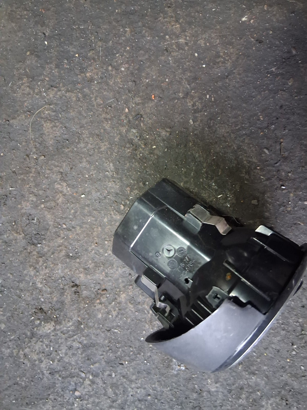 2021 MERCEDES A CLASS V177 OSF DRIVER SIDE FRONT RIGHT AIR VENT A17783083007Q57