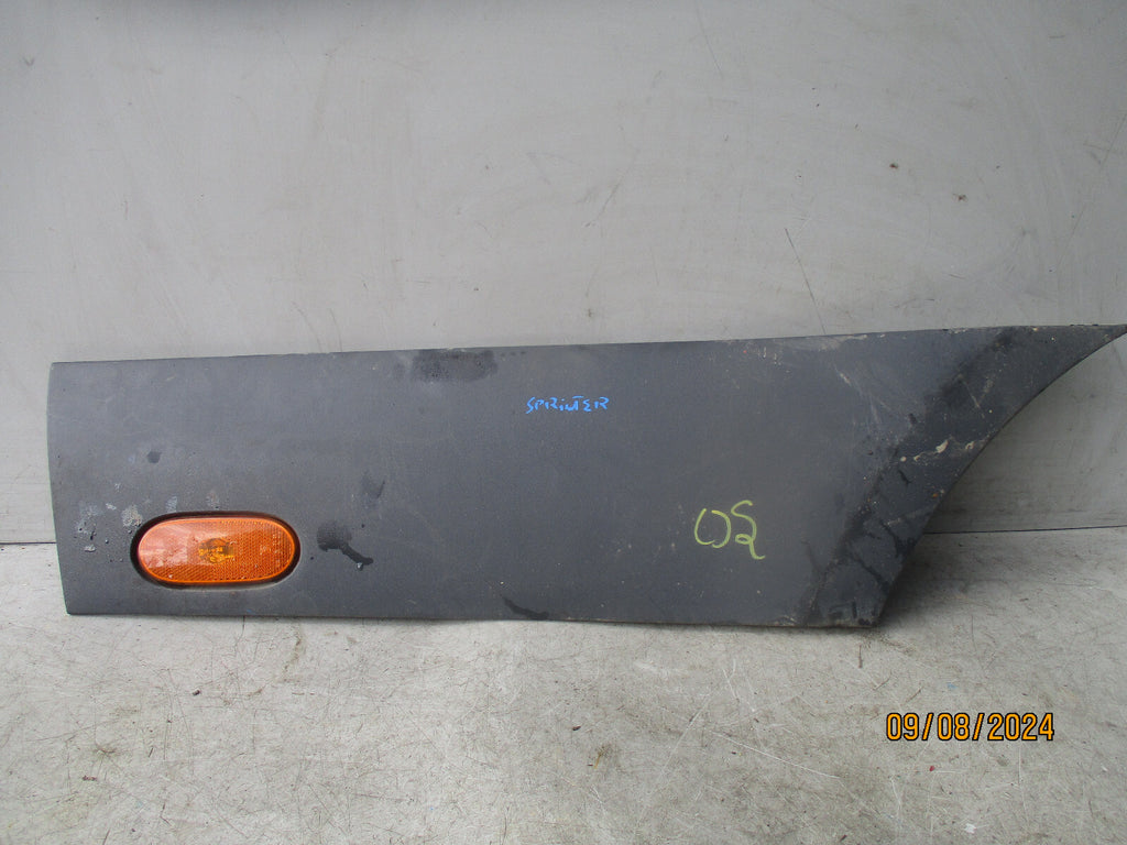 2020 MERCEDES BENZ SPRINTER W907 OSR REAR RIGHT PROTECTIVE STRIP TRIM A910690780