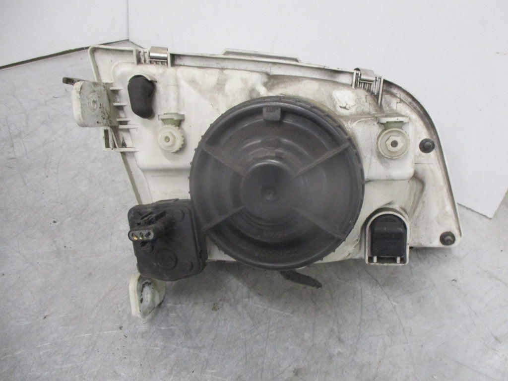 2002 MITSUBISHI SPACESTAR NS PASSENGER SIDE HEADLIGHT HEADLAMP