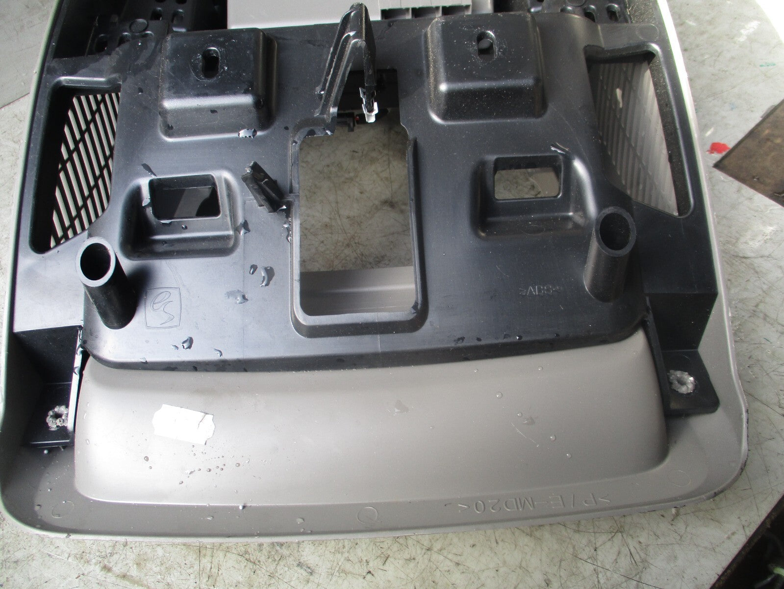 2023 RENAULT MASTER DASHBOARD RADIO TRIM 849604214R