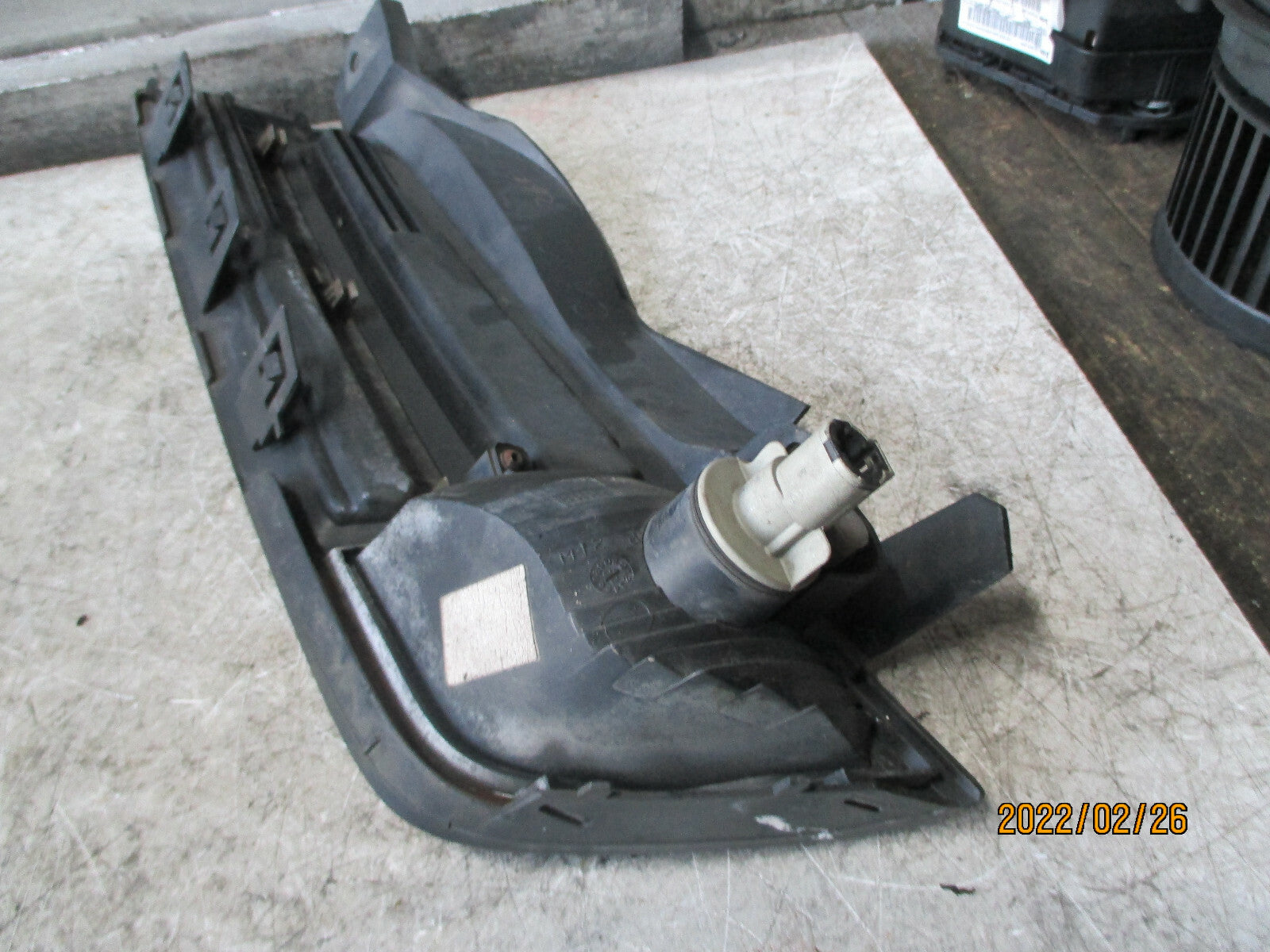 NISSAN MICRA 2004 K12 OSF DRIVER SIDE FRONT FOGLIGHT GRILL