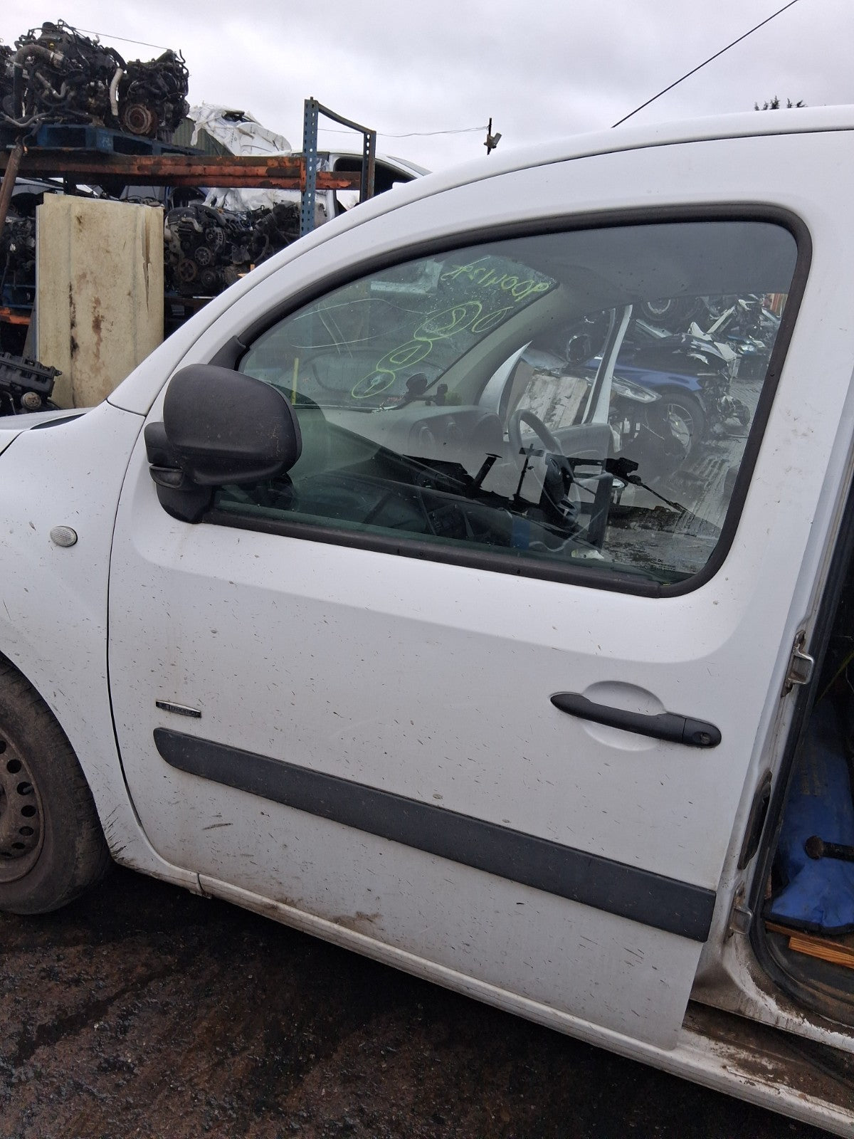 2016 MERCEDES CITAN W415 NSF PASSENGER SIDE FRONT LEFT BARE DOOR WHITE