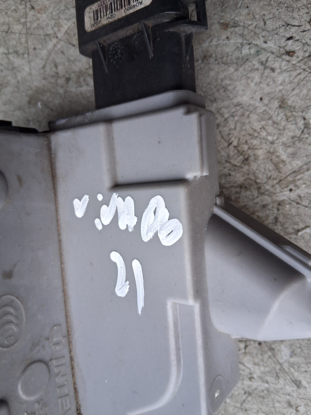 2021 VAUXHALL VIVARO MK3 NSF PASSENGER SIDE FRONT LEFT DOOR LOCK MECHANISM