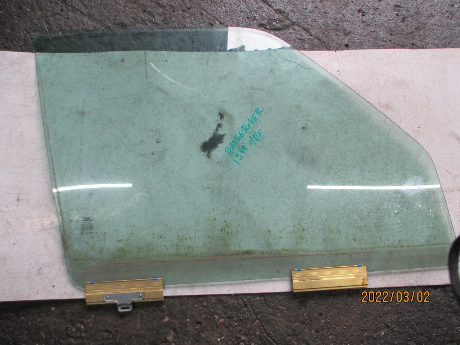 RANGE ROVER P38 1999 OSF DRIVER SIDE FRONT DOOR WINDOW DROP GLASS
