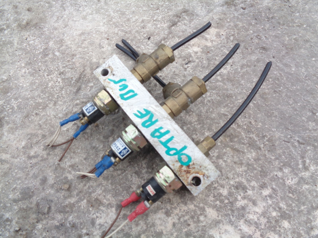 OPTARE ALERO PARTY BUS 2003 PNEUMATIC SWITCH VALVES