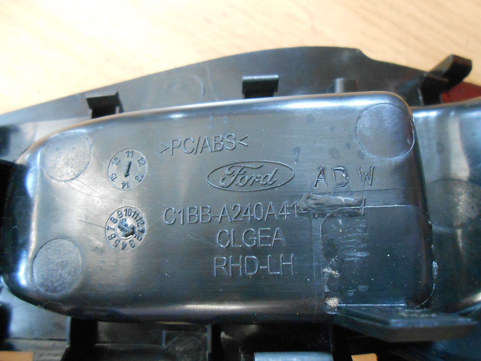 FORD FIESTA MK8 2015 5 DOOR NSF PASSENGER FRONT WINDOW SWITCH C1BBA240A41 ADW