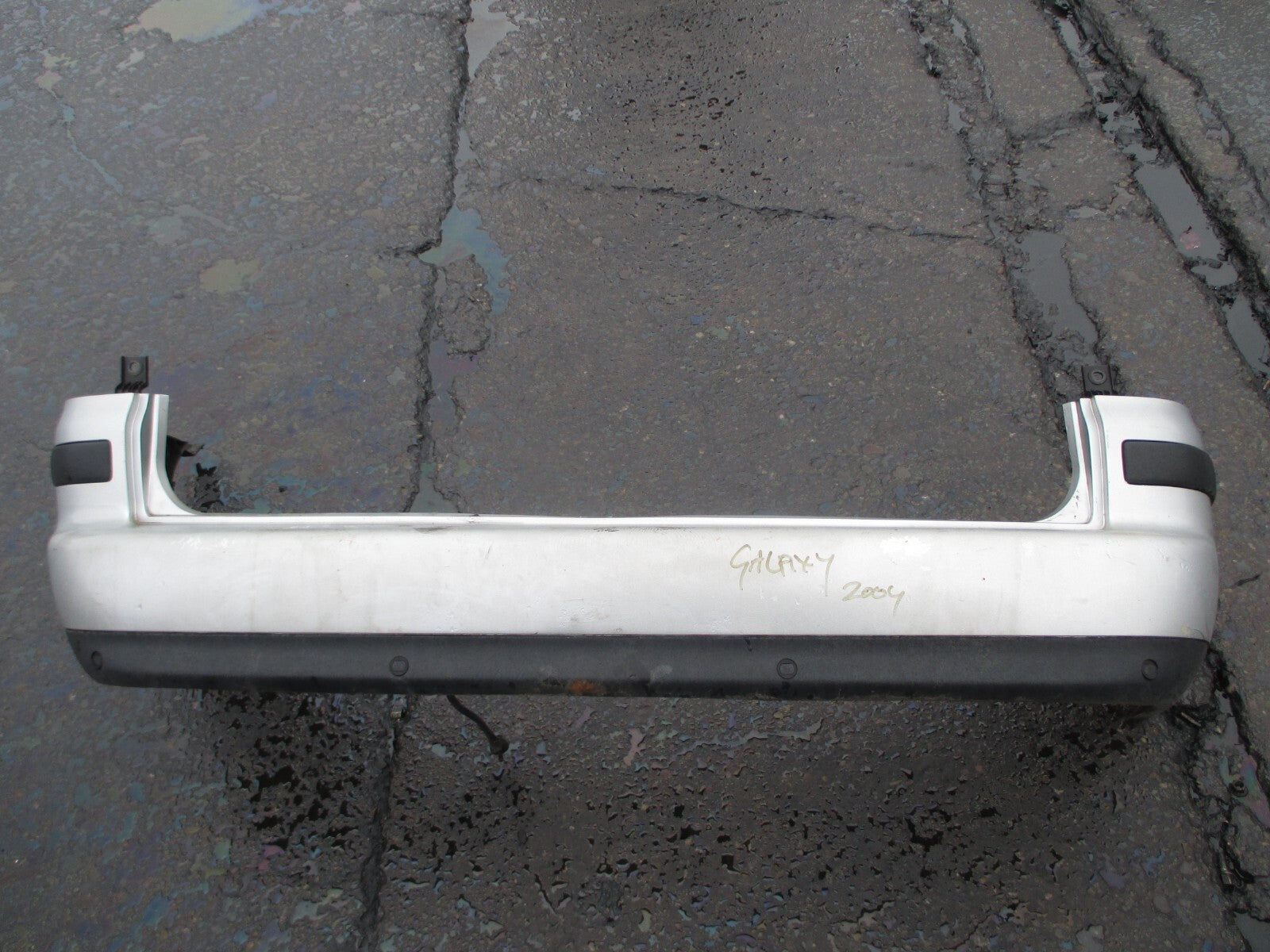 FORD GALAXY MK2 2004 REAR COMPLETE BUMPER GREY
