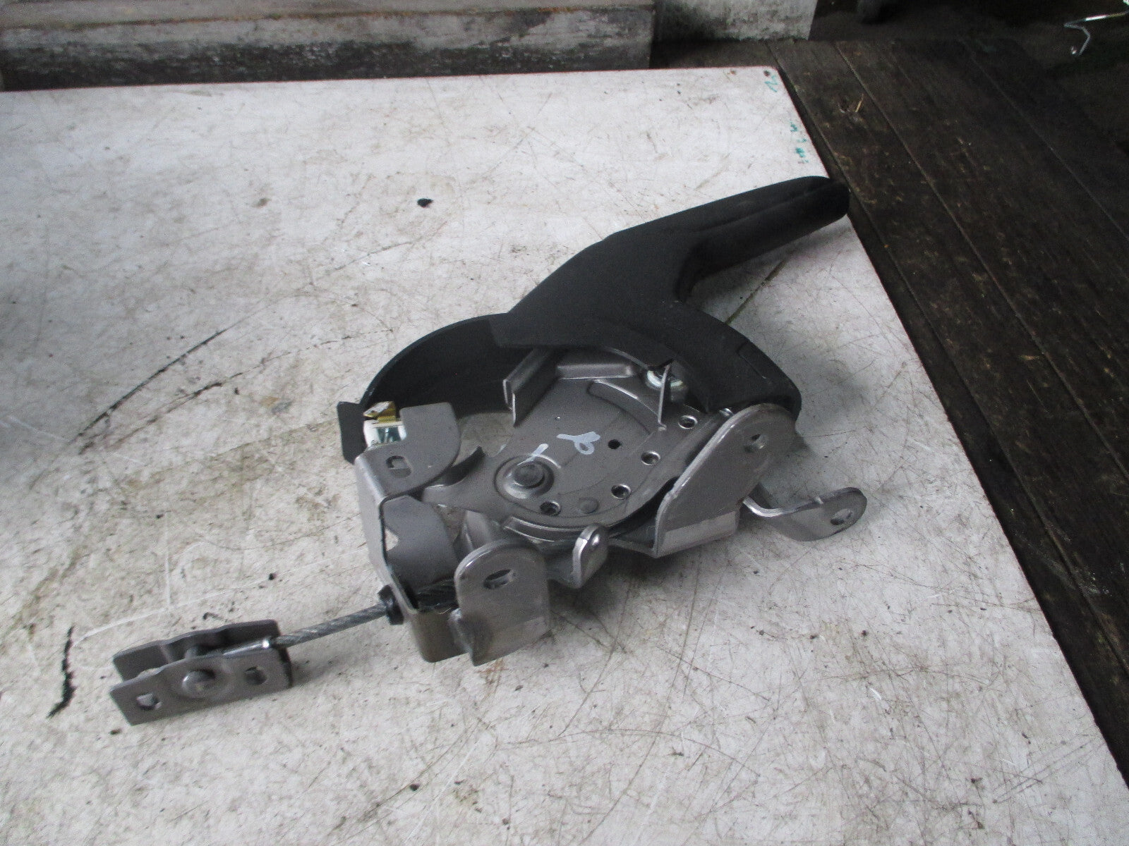 NISSAN MICRA K14 2019 MANUAL PARKING HANDBRAKE LEVER MECHANISM