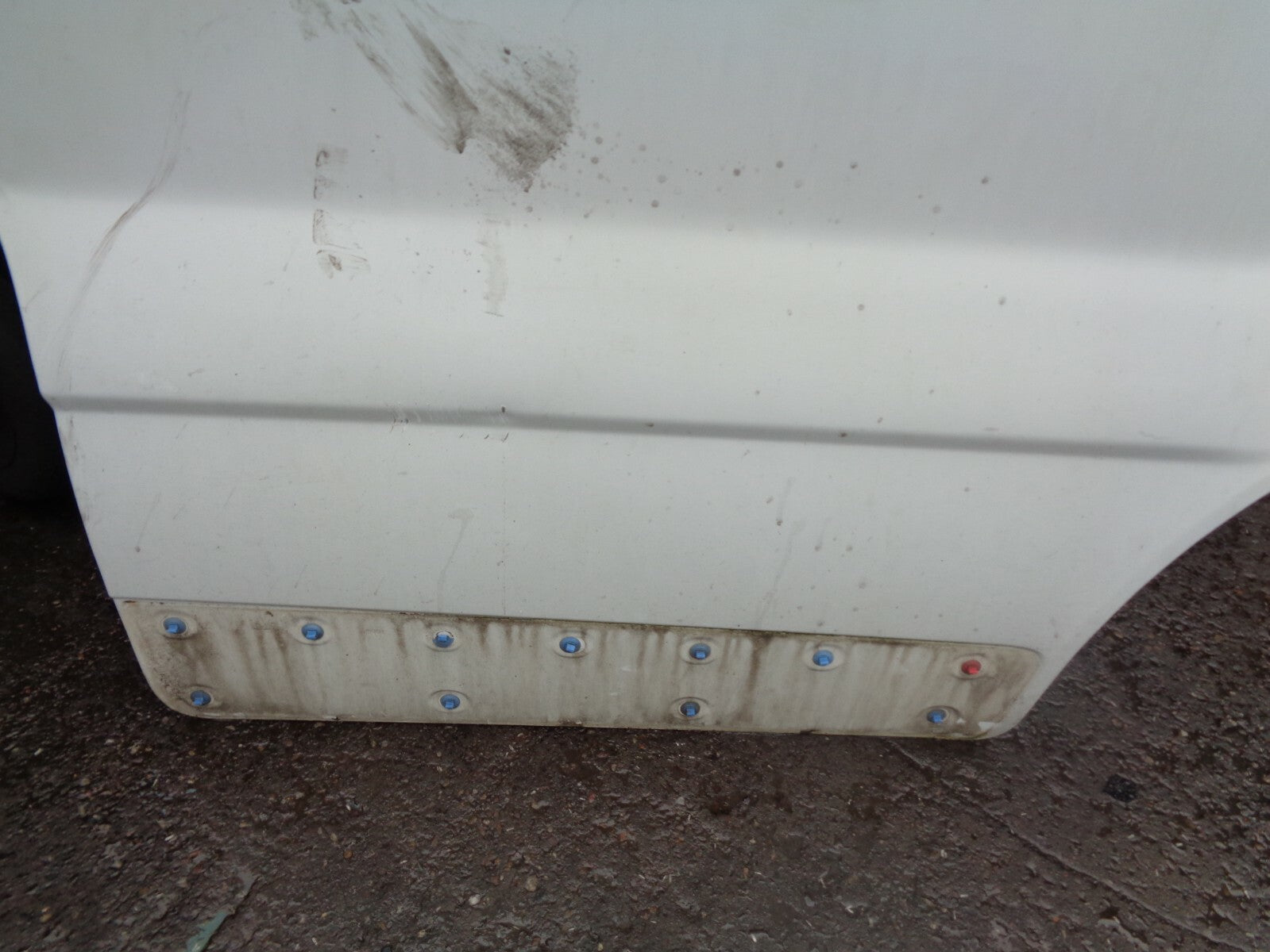 VAUXHALL VIVARO VAN 2007 OSF DRIVER SIDE FRONT BARE DOOR SHELL IN WHITE