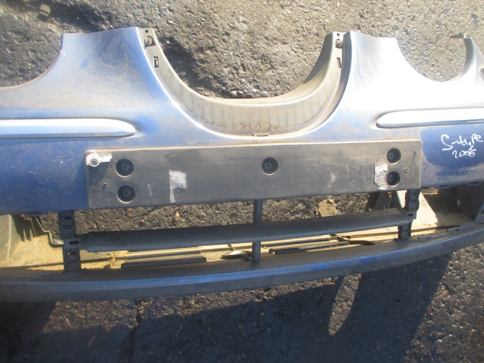 JAGUAR S TYPE 2004 - 2007 FRONT COMPLETE BUMPER BLUE